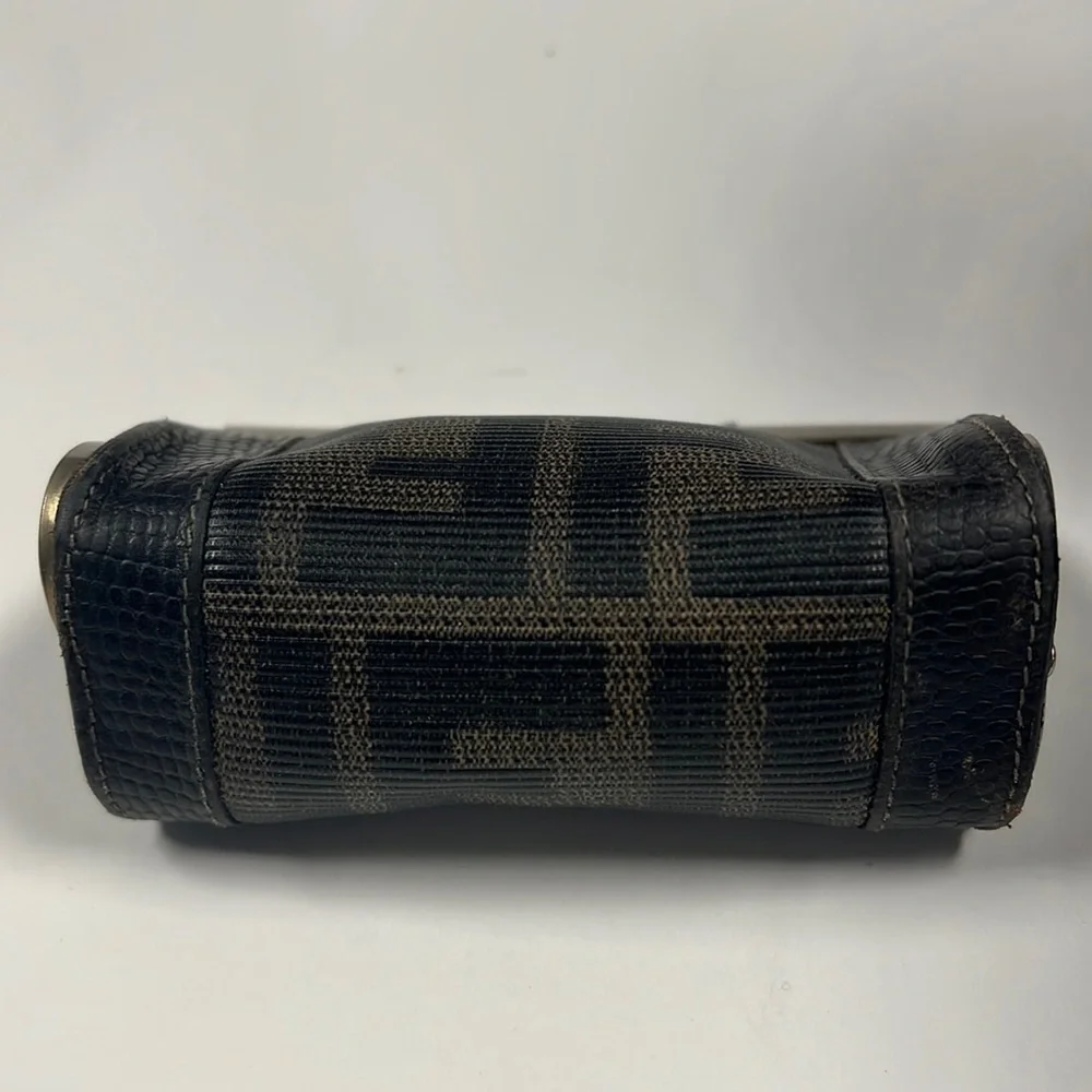 Fendi for Neiman Marcus Vintage Kisslock Wallet Change Purse